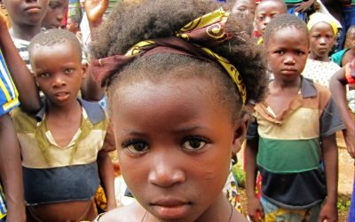 Voluntarios y profesionales de la ONG Gentinosina Social organizan en Cáceres una exposición fotográfica que muestra la situación de la mujer en África
