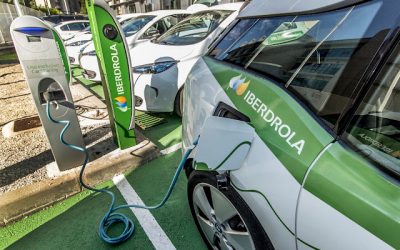 Sólo 3 de cada 100 turismos matriculados por empresas en España en 2021 fueron ‘eléctricos de batería’